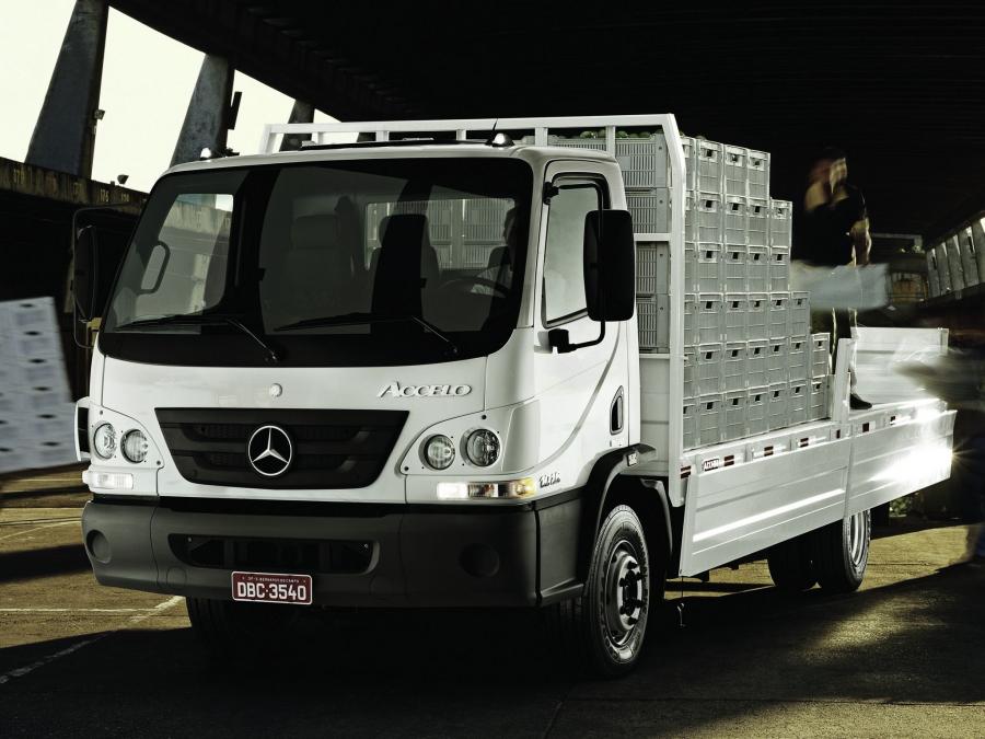  Mercedes-Benz Accelo 1016 2011 года  (фото 2 из 4)